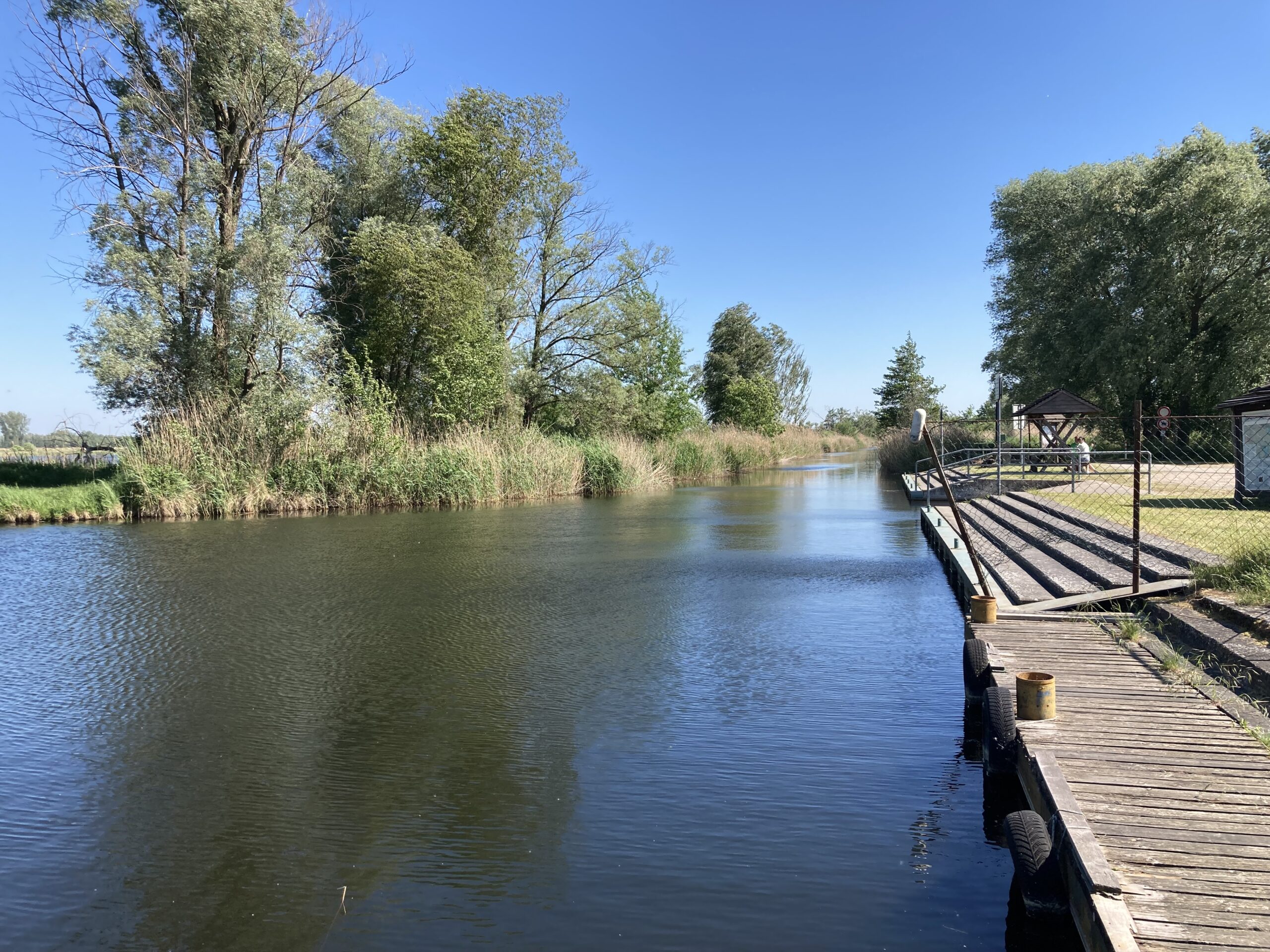 Kurzzeitliegeplatz im Hafen Linum